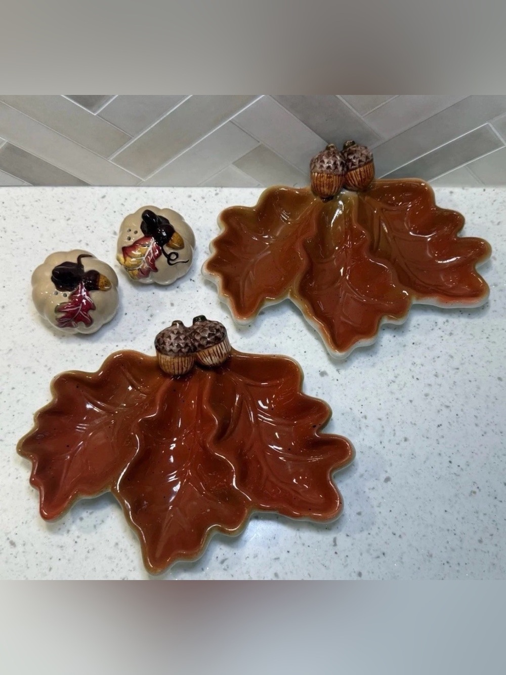 Ceramic Fall Serverware Dishes & Salt / Pepper
Pumpkin Leaf Acorn Autumn Thanks